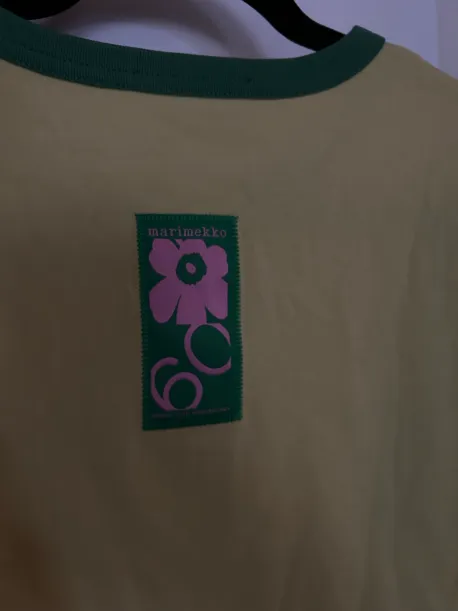 Kioski Erna Unikko Placement | Marimekko Pre-loved | Marimekko Pre