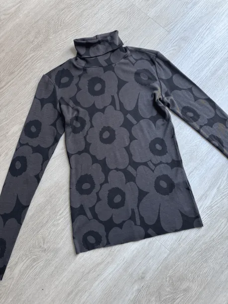 marimekko VILINA JUHLAUNIKKO 長袖 タートルネック listing-7bee2b67-198c-40c6-