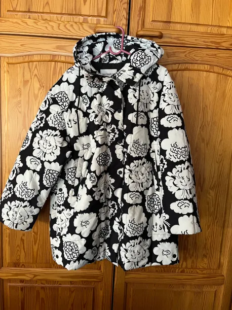 marimekko フード付きコート （日本のMサイズくらい） Judit Pioni | Marimekko Pre-loved | Marimekko Pre-loved