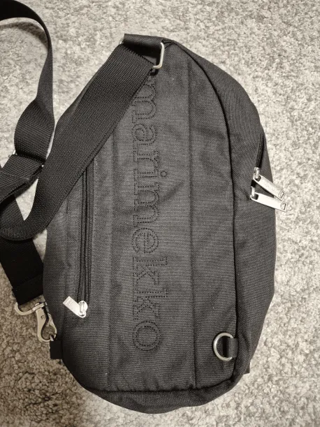 Marimekko　KORTTELI CROSSBODY Marimekko Kortteli Crossbody Olkalaukku - Laukkukauppa24