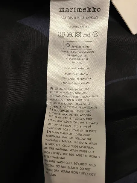 Maidis Juhlaunikko | Marimekko Pre-loved
