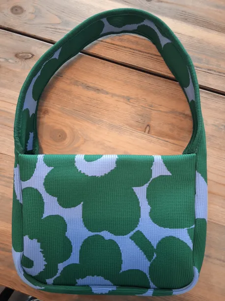 Knitted Shoulderbag Unikko | Marimekko Pre-loved